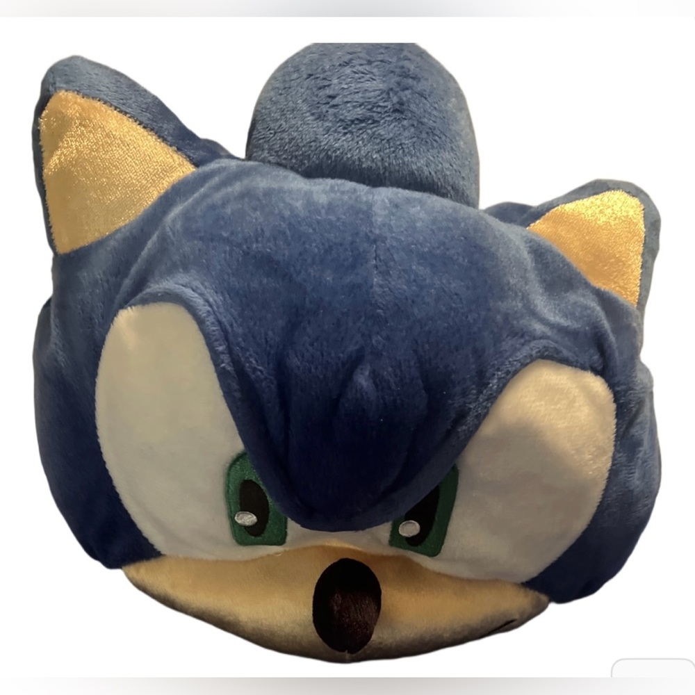 Blue Sonic Plush Hat Blanket